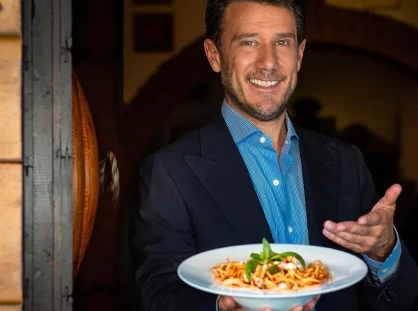 Little Big Italy stasera in TV su NOVE