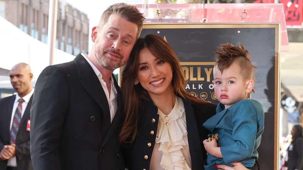 Macaulay Culkin rivela il segreto per essere un buon padre grazie a Brenda Song