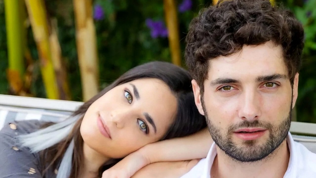 Un Posto al Sole: anticipazioni del 26 dicembre - Stella e Eduardo, Micaela e Jimmy