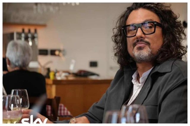 Il Mistero del Conto in 4 Ristoranti: Chi Paga Davvero?