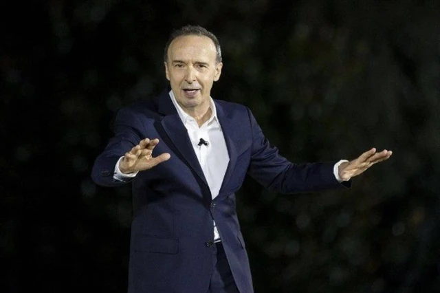 Roberto Benigni celebra Pietro su Rai 1: dettagli e curiosità sull'evento