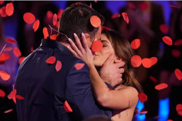 Uomini e Donne: Flavio Ubirti fa la sua scelta e sorprende tutti