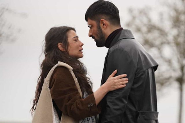 I Colpi di Scena di Io Sono Farah: La Verità sulla Morte dei Genitori di Tahir