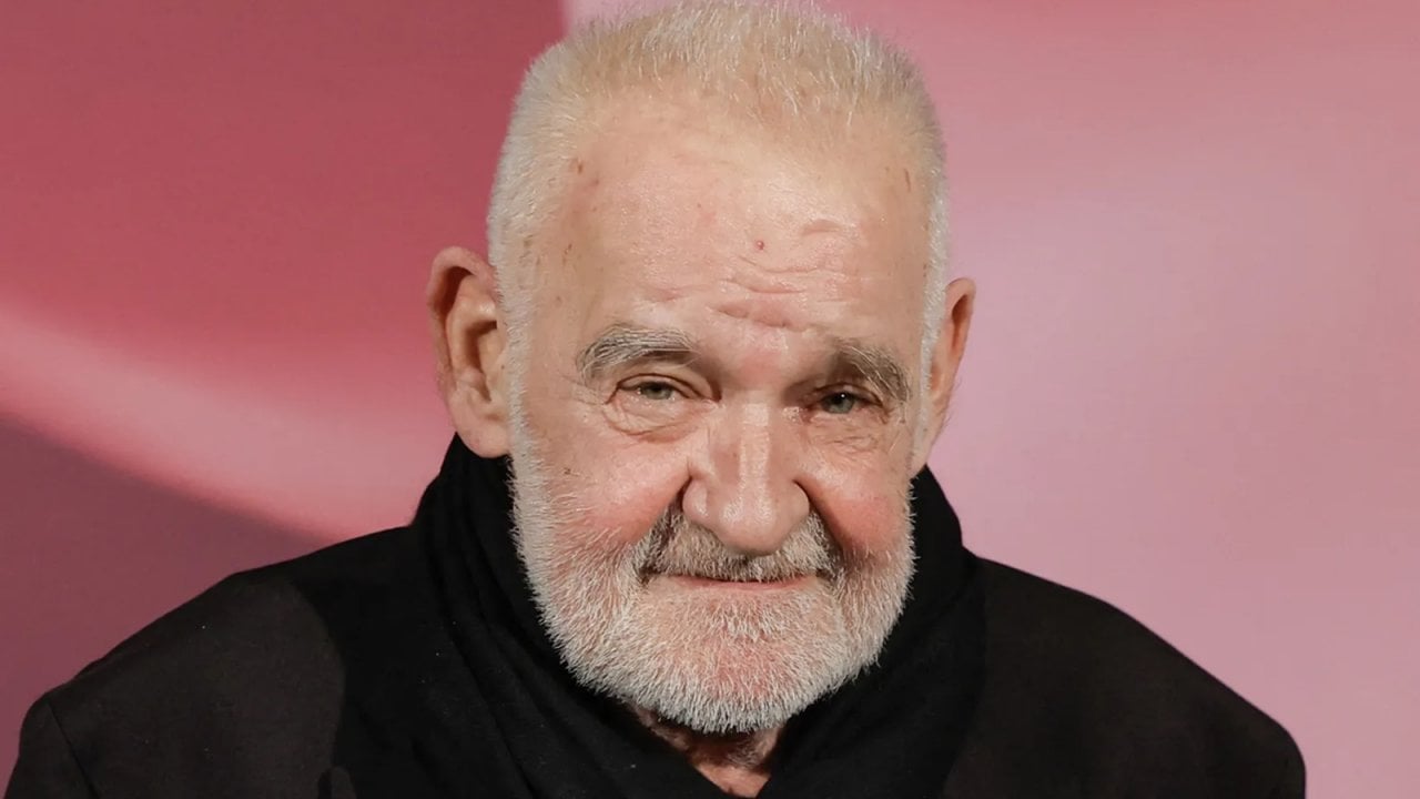 Addio a Béla Tarr: il celebre regista di Satantango ci lascia a 70 anni