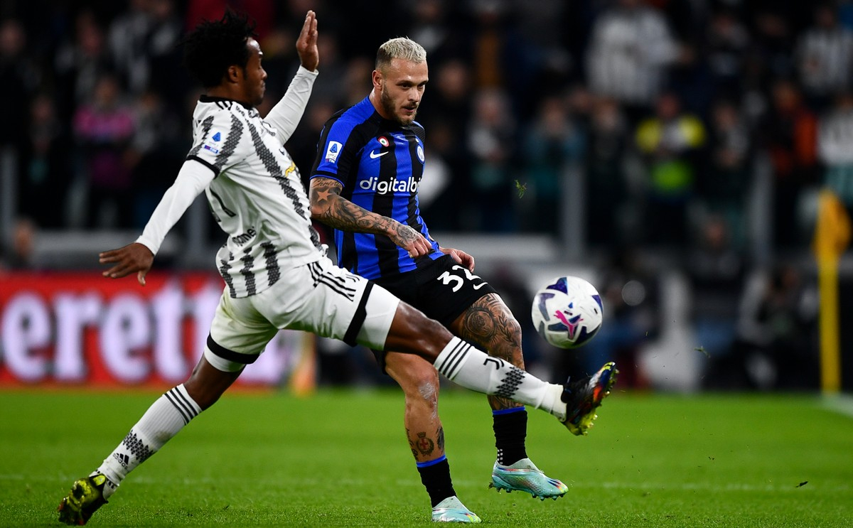 Serie A in Diretta: Oggi le Partite Como-Fiorentina, Lazio-Atalanta e Inter-Juventus